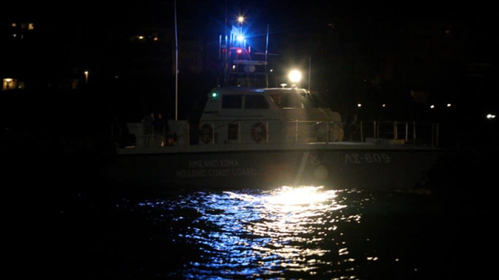 Τραγωδία στη Λέσβο:16 γυναίκες νεκρές μετά από ναυάγιο με μετανάστες Τραγωδία στη Λέσβο:16 γυναίκες νεκρές μετά από ναυάγιο με μετανάστες