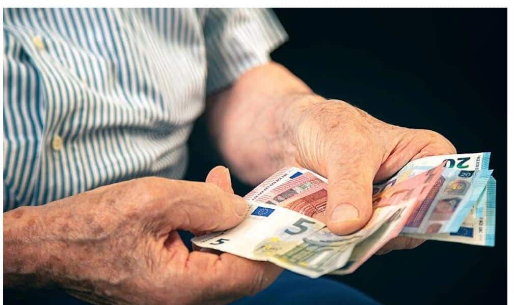 Νωρίτερα η πληρωμή συντάξεων Νοεμβρίου – Πότε θα μπουν τα χρήματα στους λογαριασμούς Νωρίτερα η πληρωμή συντάξεων Νοεμβρίου – Πότε θα μπουν τα χρήματα στους λογαριασμούς