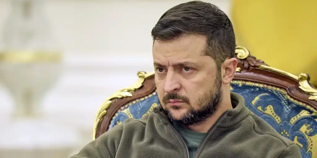 Κίεβο: Πύραυλος έπεσε κοντά στο γραφείο του Ζελένσκι -«Προσπαθούν να μας εξαφανίσουν από προσώπου γης»