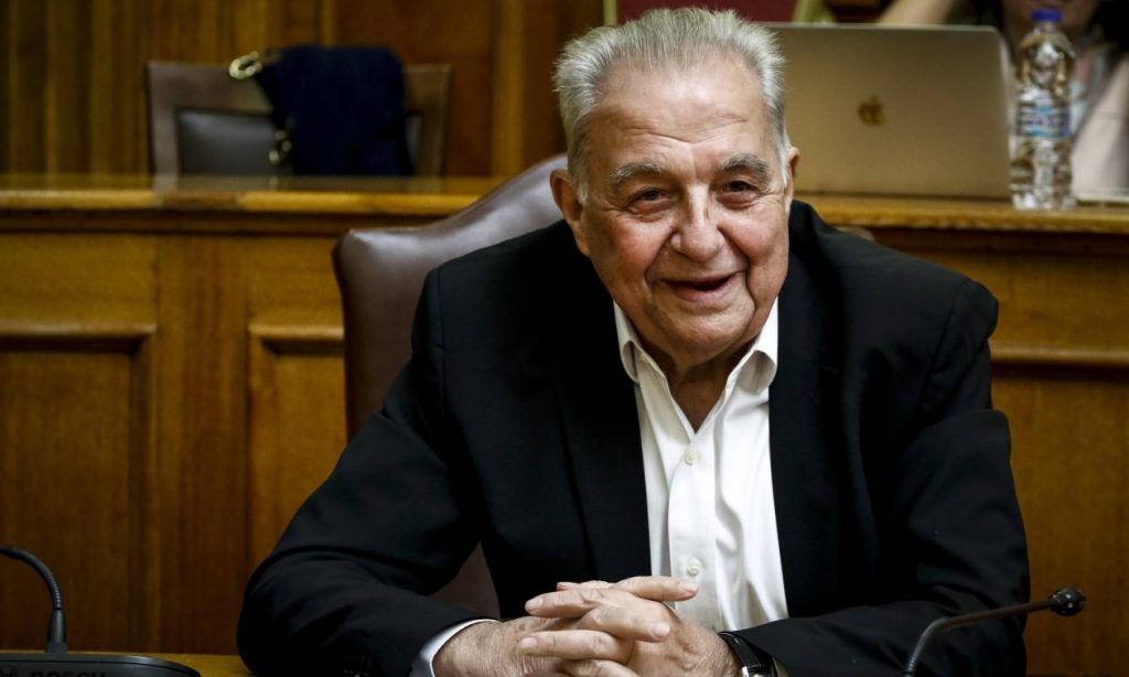 Φλαμπουράρης: Ο ελληνικός λαός έχει αποδείξει ότι δεν ανέχεται περιορισμούς σε ζητήματα ελευθερίας και Δημοκρατίας Φλαμπουράρης: Ο ελληνικός λαός έχει αποδείξει ότι δεν ανέχεται περιορισμούς σε ζητήματα ελευθερίας και Δημοκρατίας