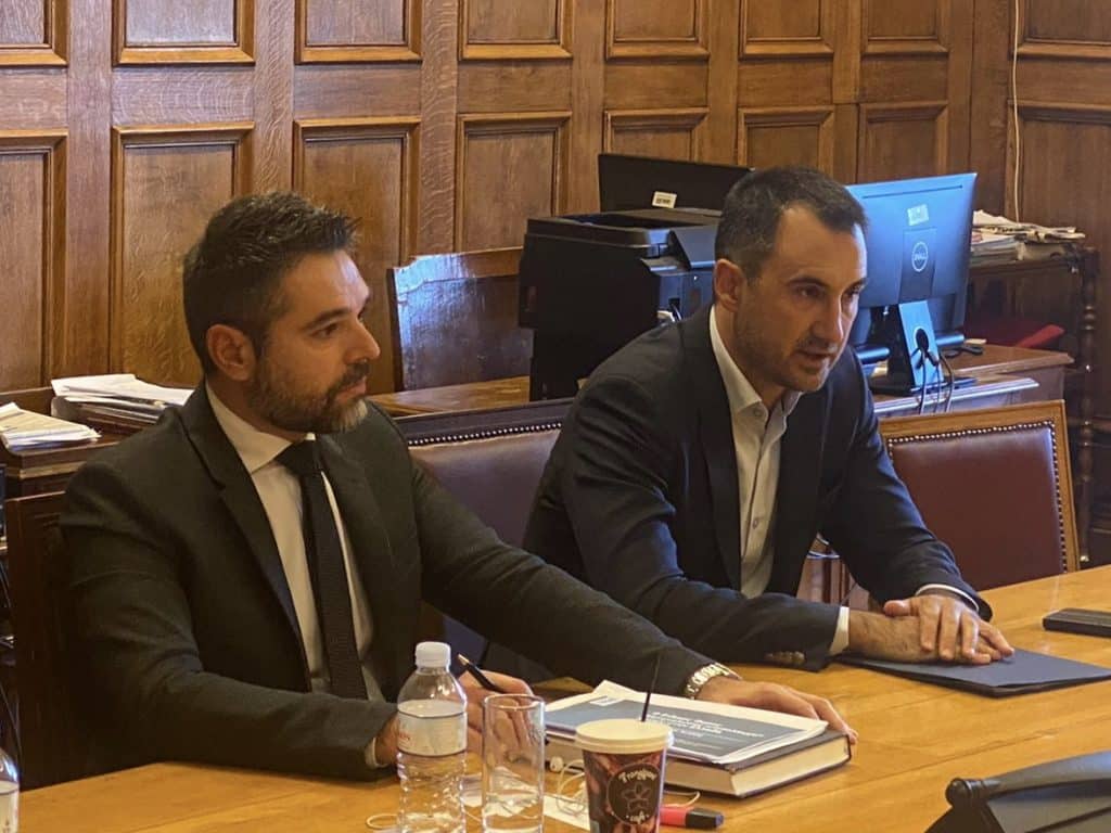 Συνάντηση Αλέξη Χαρίτση και Γιάννη Σαρακιώτη με την Ένωση Επιχειρήσεων Αλκοολούχων Ποτών