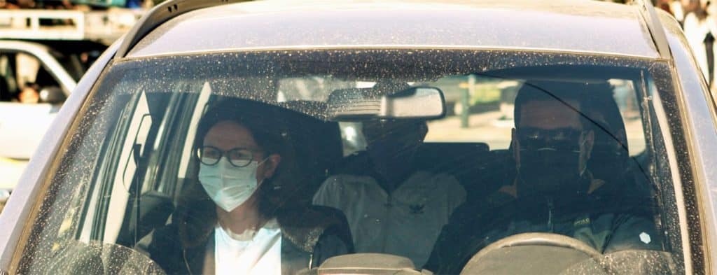 Φρίκη στον Κολωνό: Τα πρώτα λόγια της μητέρας της 12χρονης μέσα από την φυλακή Φρίκη στον Κολωνό: Τα πρώτα λόγια της μητέρας της 12χρονης μέσα από την φυλακή