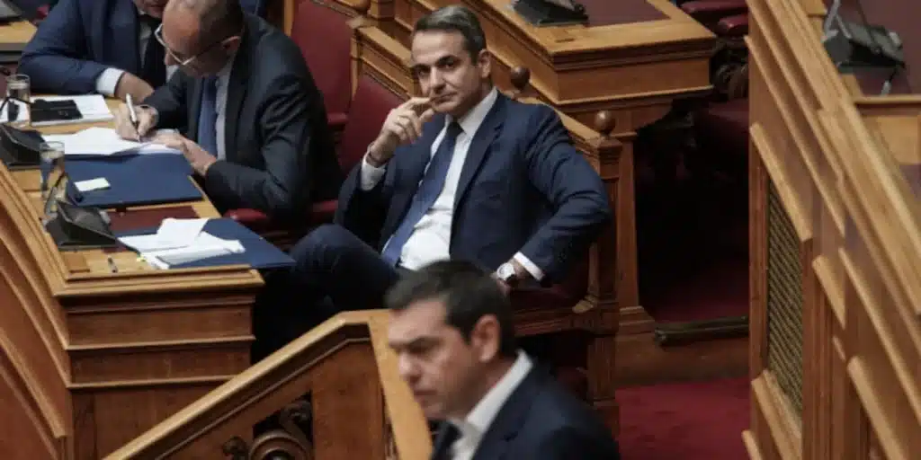 Δημοσκόπηση: Στο 6,9% η διαφορά ΝΔ-ΣΥΡΙΖΑ -Τι θα ψήφιζαν οι πολίτες σε δεύτερες κάλπες .