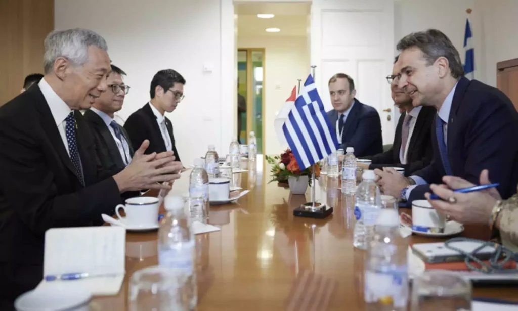 Μητσοτάκης με πρωθυπουργό Σιγκαπούρης για «μεγάλες επενδύσεις στον Τουρισμό»