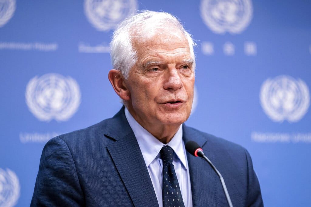 Μπορέλ: Η Ευρώπη είναι έτοιμη να παράσχει βαρέα άρματα μάχης στο Κίεβο