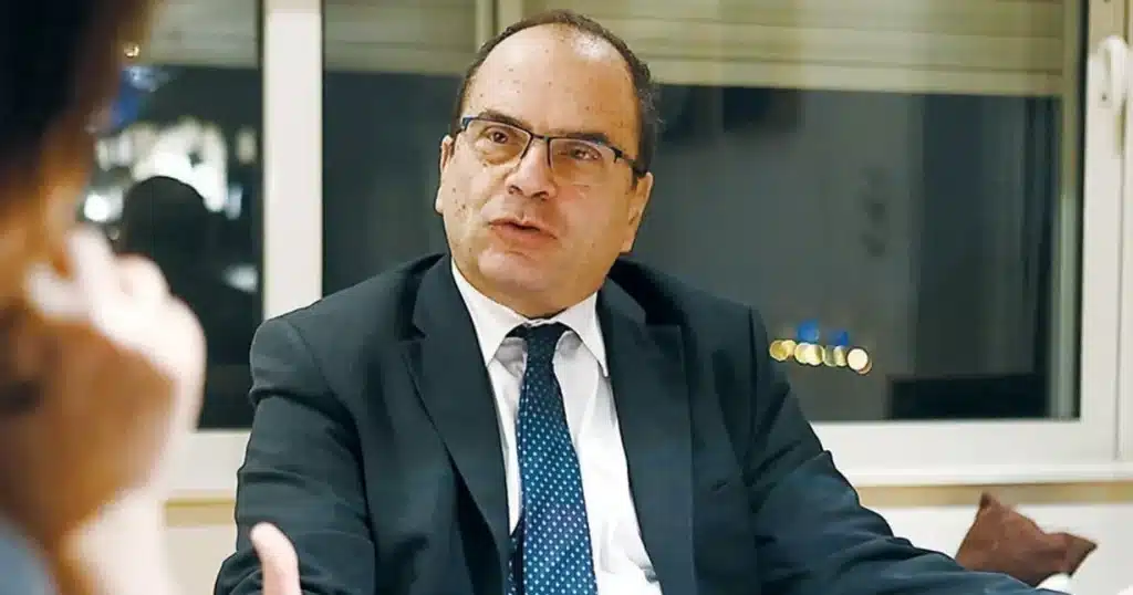 Επιστημονικό Συμβούλιο της Βουλής για Ράμμο: Κανένας δεν εμφανίζεται στη Βουλή αυτόκλητος