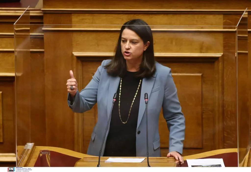 Νίκη Κεραμέως: «Οι Πανελλήνιες 2023 ξεκινάνε την 1η Ιουνίου» – Πότε αρχίζει η ατομική αξιολόγηση εκπαιδευτικών Νίκη Κεραμέως: «Οι Πανελλήνιες 2023 ξεκινάνε την 1η Ιουνίου» – Πότε αρχίζει η ατομική αξιολόγηση εκπαιδευτικών