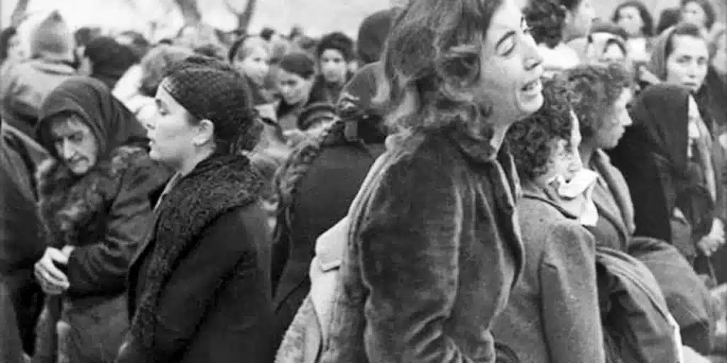 «Η κοπέλα που κλαίει» -Η συγκλονιστική ιστορία μιας φωτογραφίας από την εξόντωση των Εβραίων των Ιωαννίνων [εικόνες]