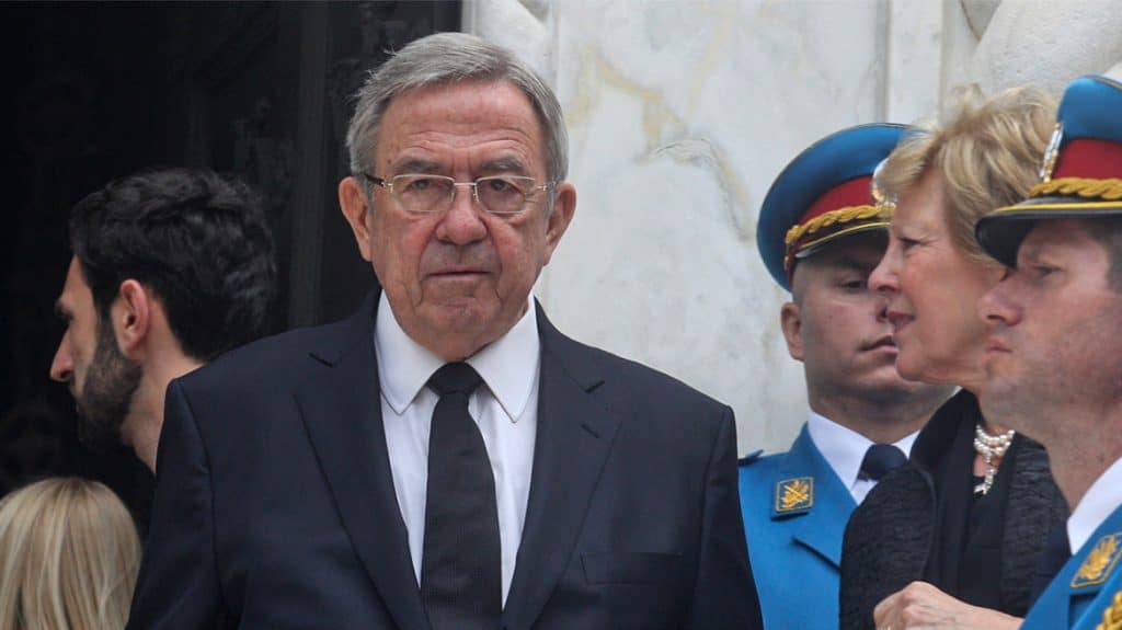 Τέως βασιλιάς Κωνσταντίνος: Εδώ θα ταφεί, δίπλα στους προγόνους του – Εικόνες από το Τατόι