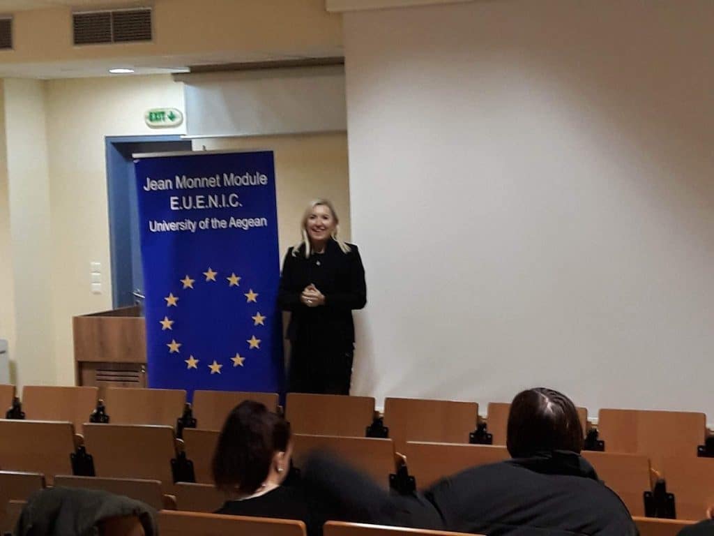 Στη Ν.Δ. προσχωρεί η Ελευθερία Φτακλάκη – Υποψήφια στα Δωδεκάνησα Στη Ν.Δ. προσχωρεί η Ελευθερία Φτακλάκη – Υποψήφια στα Δωδεκάνησα
