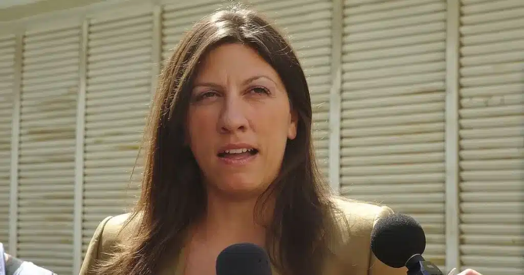 Μάτι: Ένταση στη δίκη – «Κακοπαιγμένο θέατρο πάνω στα πτώματα» είπε η Κωνσταντοπούλου για τον Τσίπρα Μάτι: Ένταση στη δίκη – «Κακοπαιγμένο θέατρο πάνω στα πτώματα» είπε η Κωνσταντοπούλου για τον Τσίπρα