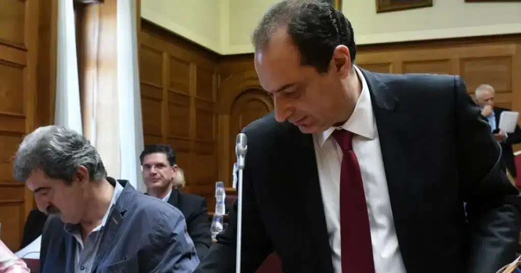 Σκληρό προεκλογικό ροκ από τα αποδυτήρια: Διακομματικές αντιδράσεις για Σπίρτζη – Πολάκη Σκληρό προεκλογικό ροκ από τα αποδυτήρια: Διακομματικές αντιδράσεις για Σπίρτζη – Πολάκη