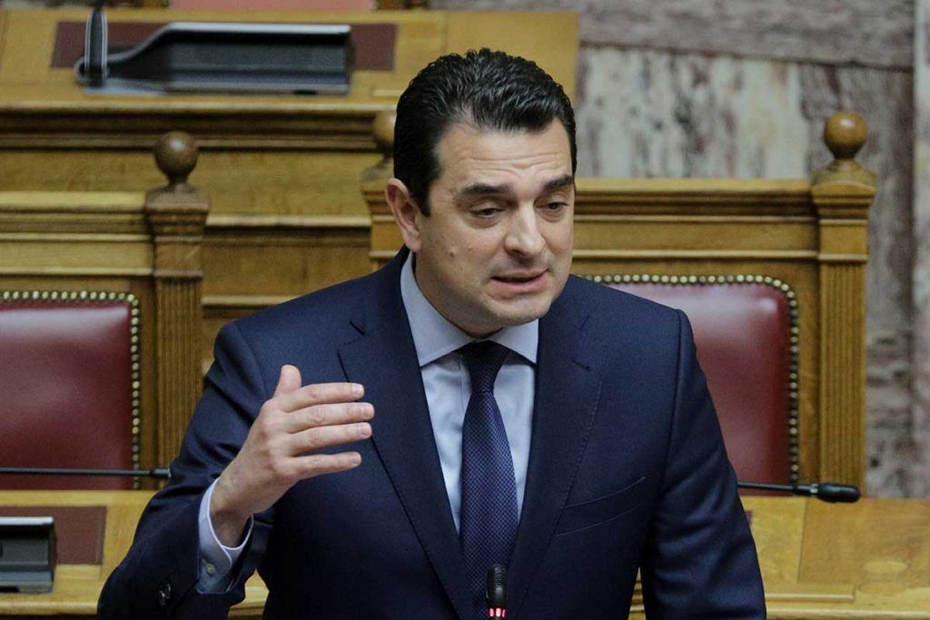 Σκρέκας: Η Ελλάδα ήταν από τις πρώτες ευρωπαϊκές χώρες που έλαβε μέτρα στήριξης νοικοκυριών