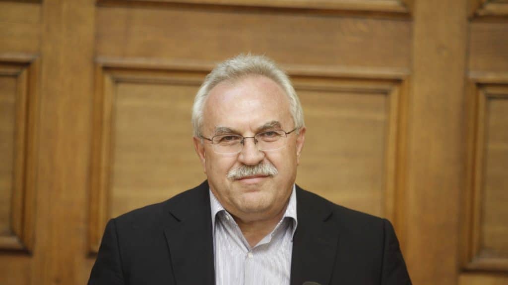 Ορκίστηκε βουλευτής ο Δημήτρης Γάκης στη θέση του Νεκτάριου Σαντορινιού Ορκίστηκε βουλευτής ο Δημήτρης Γάκης στη θέση του Νεκτάριου Σαντορινιού