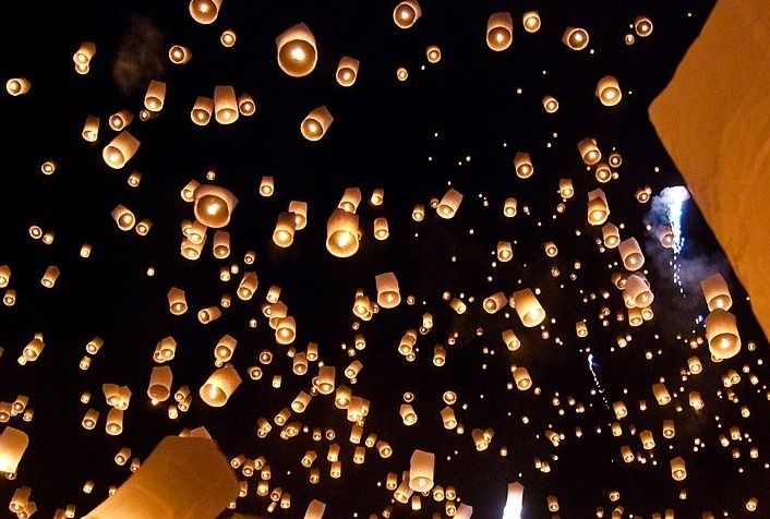 Φαναρακιά στον ουρανό θα αφήσουν στις 11.20 το βράδυ γιατροί, νοσηλευτές και διασώστες των νοσοκομείων της Λάρισας