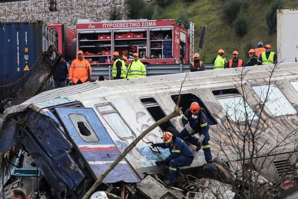 Μεγάλη πορεία διαμαρτυρίας μαθητών για το δυστύχημα των Τεμπών στην Λάρισα