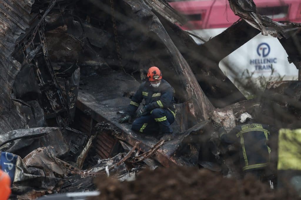 Σύγκρουση τρένων στα Τέμπη – Αλβανία: Μέρα εθνικού πένθους η Κυριακή (5/3) Σύγκρουση τρένων στα Τέμπη – Αλβανία: Μέρα εθνικού πένθους η Κυριακή (5/3)