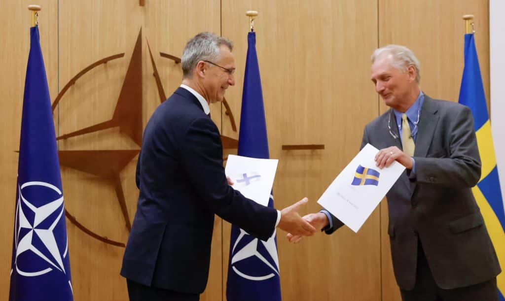 Σουηδία: Νέο νομοσχέδιο για την ασφάλεια – Ελπίζει να πείσει την Τουρκία να άρει το βέτο για το ΝΑΤΟ Σουηδία: Νέο νομοσχέδιο για την ασφάλεια – Ελπίζει να πείσει την Τουρκία να άρει το βέτο για το ΝΑΤΟ