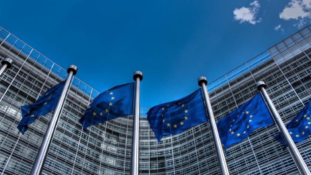 Χρηματοδότηση Παλαιστίνης – Κομισιόν: Δεν έχουν βρεθεί στοιχεία που να δείχνουν ότι ευρωπαϊκά χρήματα έχουν εκτραπεί προς ακούσιους σκοπούς