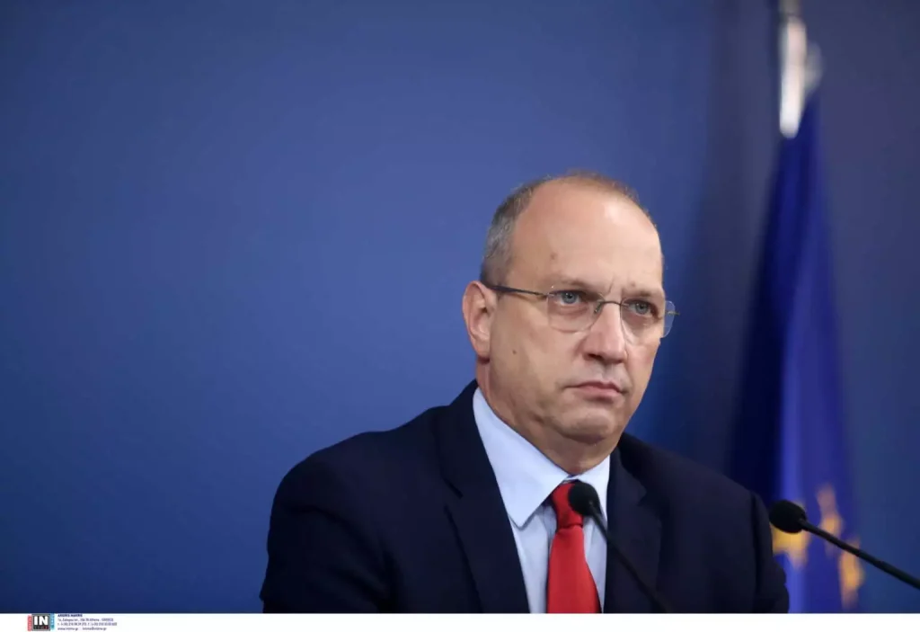 Γιάννης Οικονόμου: Ο κ. Τσίπρας συνεχίζει ακάθεκτος να προκαλεί τη νοημοσύνη των πολιτών προσπαθώντας να υποστηρίξει το προεκλογικό του αφήγημα.