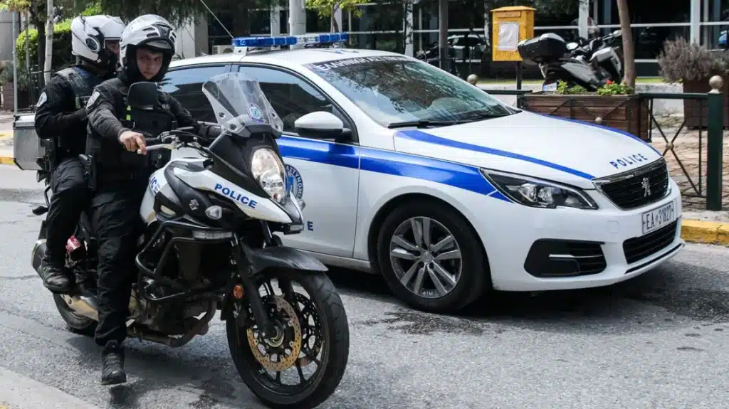 Κερατσίνι: Βίασε τη σύζυγό του και μετά τη μαχαίρωσε