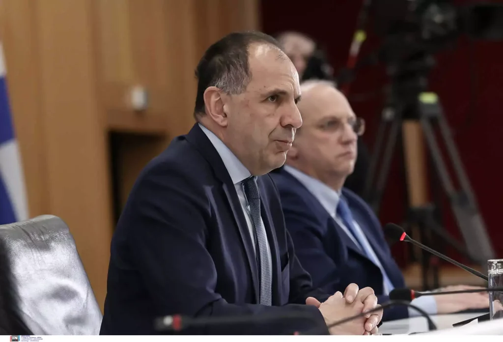 Τέμπη – Live: Τα μέτρα Γεραπετρίτη για την ασφάλεια στα τρένα Τέμπη – Live: Τα μέτρα Γεραπετρίτη για την ασφάλεια στα τρένα