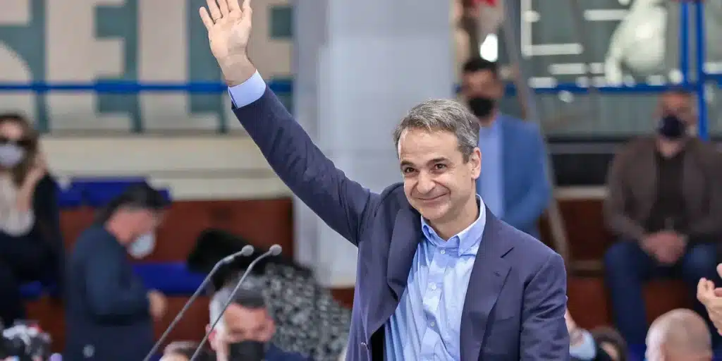 Το πρώτο προεκλογικό σποτ της ΝΔ -«Έτσι θα προχωρήσουμε -Σταθερά, τολμηρά, μπροστά» Το πρώτο προεκλογικό σποτ της ΝΔ -«Έτσι θα προχωρήσουμε -Σταθερά, τολμηρά, μπροστά»