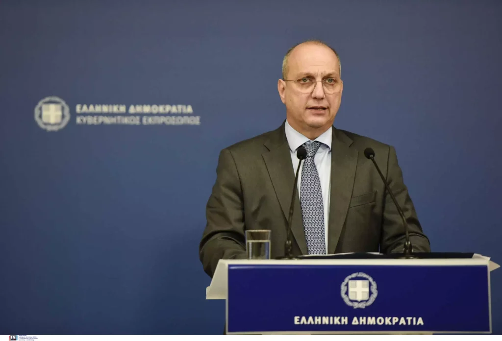 Οικονόμου για Σπίρτζη: Θλιβερό μνημείο κυνισμού, σύγχυσης και ψεμάτων