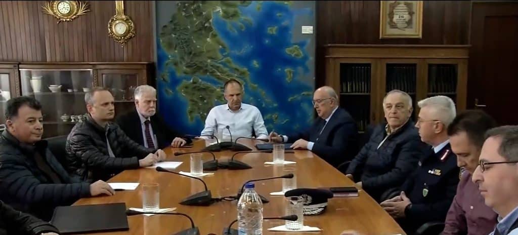 Τέμπη – Γεραπετρίτης στη συνεδρίαση του Συντονιστικού Κέντρου Ασφαλείας Σιδηροδρόμων: Την Τετάρτη το πλαίσιο για την εκκίνησή του Τέμπη – Γεραπετρίτης στη συνεδρίαση του Συντονιστικού Κέντρου Ασφαλείας Σιδηροδρόμων: Την Τετάρτη το πλαίσιο για την εκκίνησή του