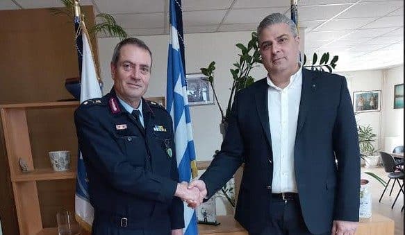 Ο Ηλίας Σανίδας στο νέο Περιφερειακό Διευθυντή Αστυνομίας Στερεάς Ελλάδας Ο Ηλίας Σανίδας στο νέο Περιφερειακό Διευθυντή Αστυνομίας Στερεάς Ελλάδας