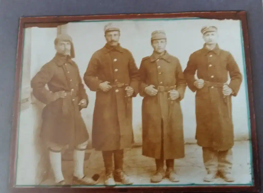 Μικρά Ασία 1922: Η ιστορία ενός στρατιώτη που πήγε να πάρει την Πόλη Μικρά Ασία 1922: Η ιστορία ενός στρατιώτη που πήγε να πάρει την Πόλη