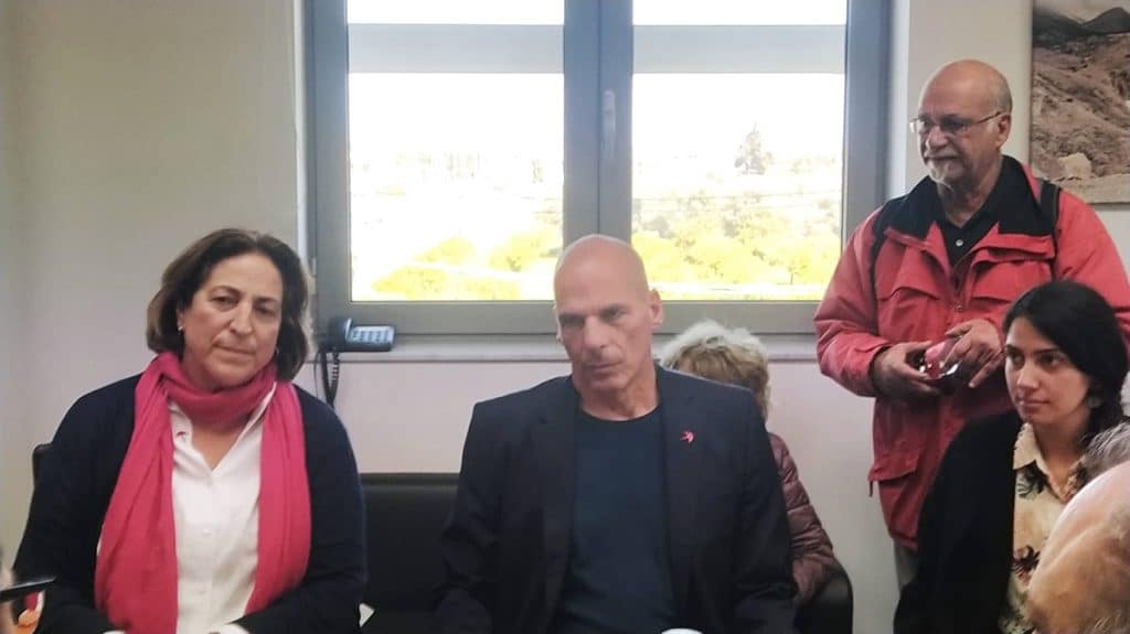 Γιάνης Βαρουφάκης από τη ΔΕΥΑ Χανίων: «Στηρίζουμε τους εργαζόμενους στον αγώνα ενάντια στην ιδιωτικοποίηση του νερού»