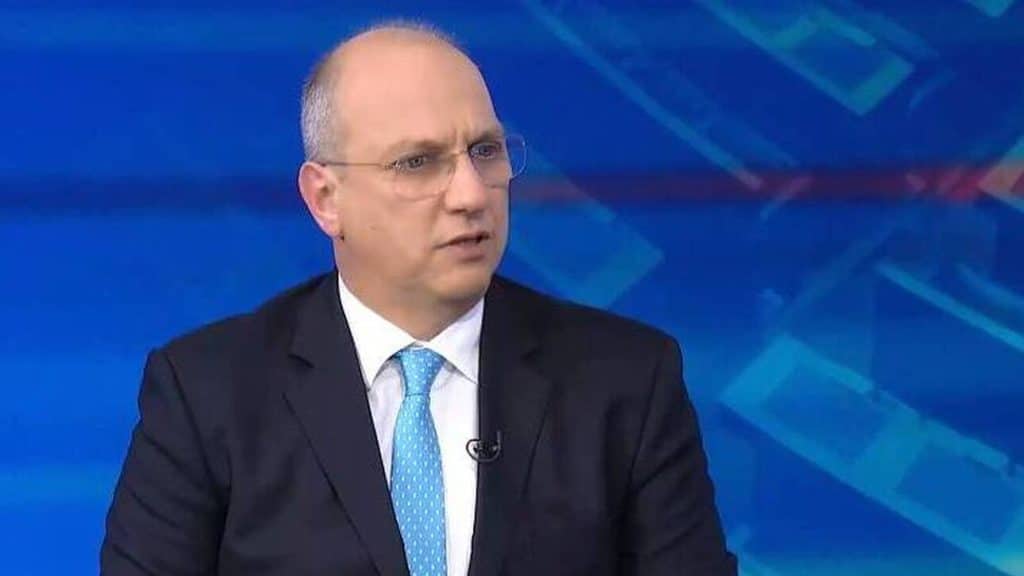 Γιάννης Οικονόμου: «Γνωστές οι θέσεις του Βαρουφάκη – Αμετανόητες και εξαιρετικά επικίνδυνες»