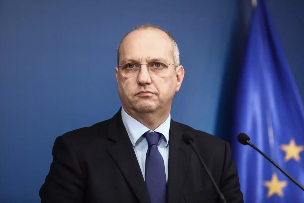 Δήλωση του Υφυπουργού παρά τω Πρωθυπουργώ, Κυβερνητικού Εκπροσώπου και Βουλευτή Φθιώτιδας, Γιάννη Οικονόμου, απάντηση στην εκπρόσωπο Τύπου του ΣΥΡΙΖΑ
