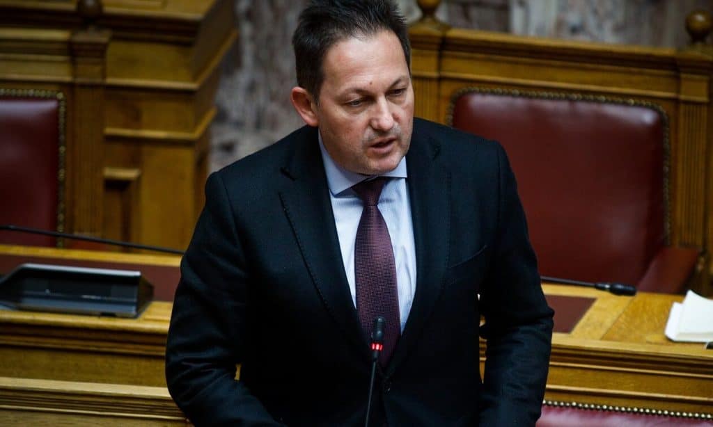 Πέτσας: «O ΣΥΡΙΖΑ εξαγγέλλει αόριστα σήμερα, όσα κάνουμε πράξη με συγκεκριμένο σχέδιο εδώ και τέσσερα χρόνια»