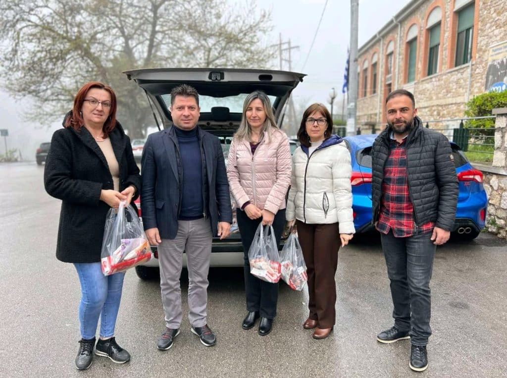 Δήμος Δομοκού και «Βοήθεια στο σπίτι» μοίρασαν τρόφιμα σε ευάλωτους πολίτες