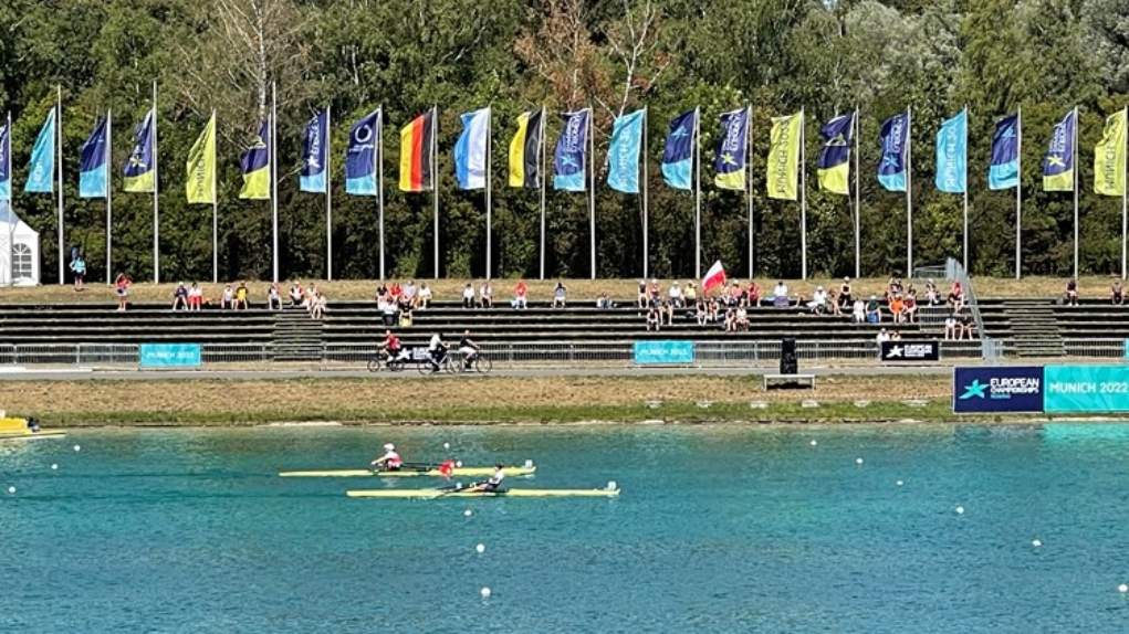 Στη μάχη του ευρωπαϊκού ανδρών-γυναικών τα ελληνικά κουπιά Στη μάχη του ευρωπαϊκού ανδρών-γυναικών τα ελληνικά κουπιά