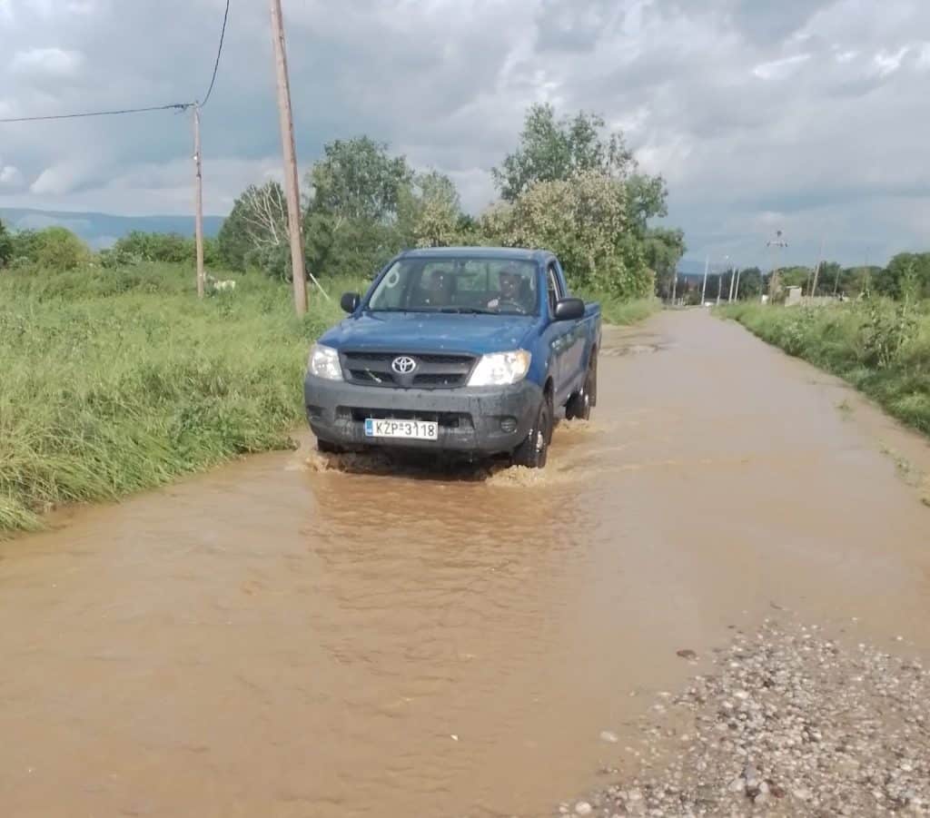 Πτολεμαΐδα: Xαλάζι και νεροποντή προκάλεσαν ζημιές (εικόνες) Πτολεμαΐδα: Xαλάζι και νεροποντή προκάλεσαν ζημιές (εικόνες)