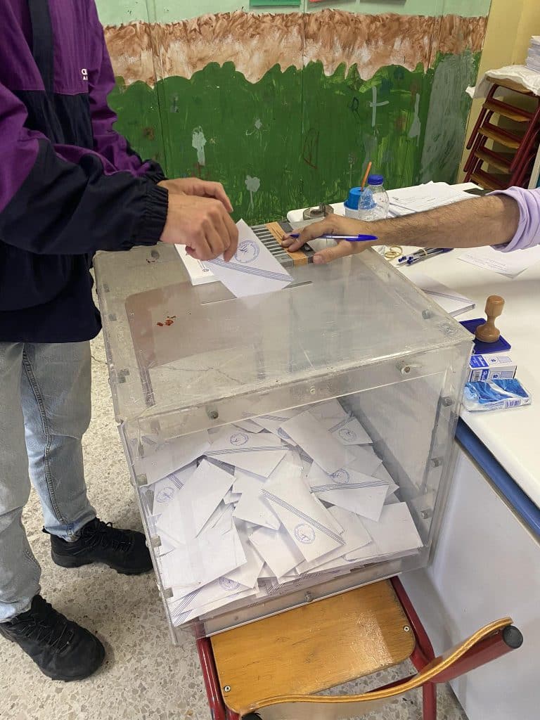 Μεσσηνία: Αγωνία για τις έδρες – 2 η ΝΔ, και απο μια ΣΥΡΙΖΑ, ΠΑΣΟΚ και ΚΚΕ Μεσσηνία: Αγωνία για τις έδρες – 2 η ΝΔ, και απο μια ΣΥΡΙΖΑ, ΠΑΣΟΚ και ΚΚΕ