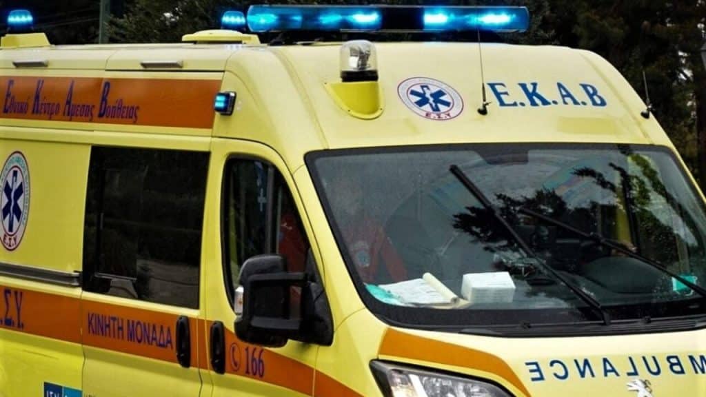 Θανατηφόρο τροχαίο στην παραλιακή με έναν νεκρό (εικόνες)