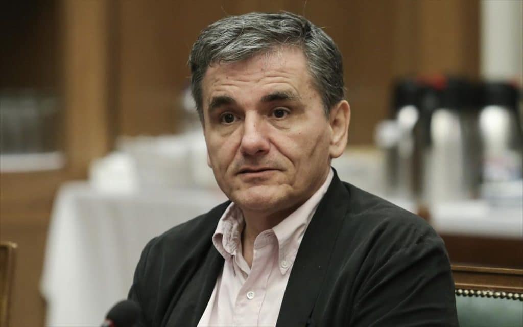 Και ο Τσακαλώτος μιλάει για «πληρωμή σε τοπικά συμπληρωματικά νομίσματα» -Αναταραχή στα social