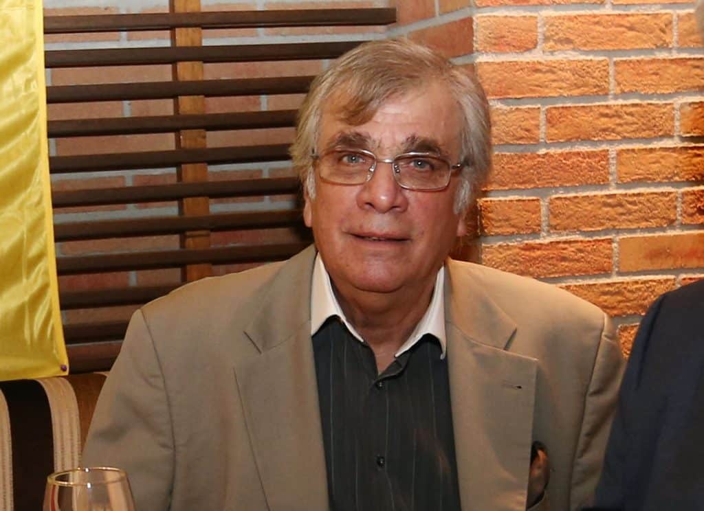 Πέθανε ο Στηβ Κακέτσης Πέθανε ο Στηβ Κακέτσης