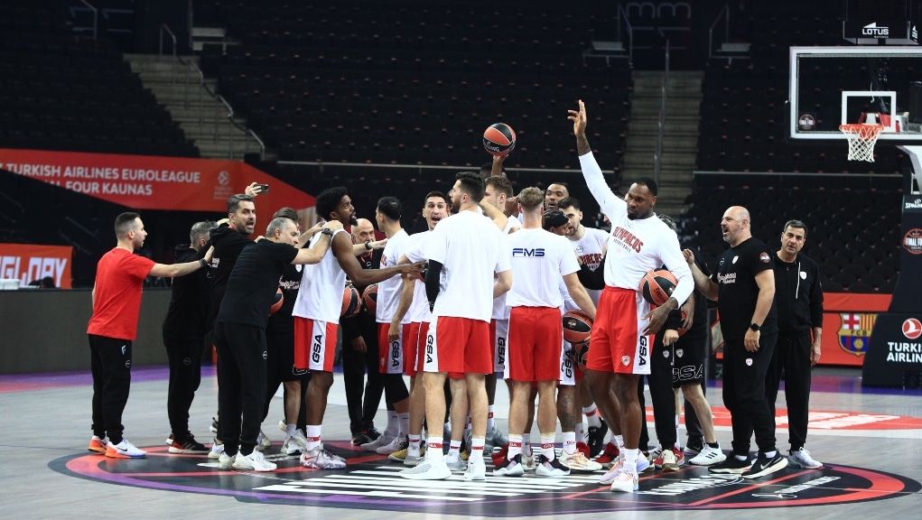 Η προπόνηση του Ολυμπιακού στη “Zalgirio Arena” (ΦΩΤΟρεπορτάζ) Η προπόνηση του Ολυμπιακού στη “Zalgirio Arena” (ΦΩΤΟρεπορτάζ)