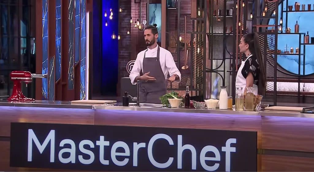 Καλεσμένος στο Masterchef ο  Chef Ιωάννης Κακάρας  από το Βαρδαλή Δομοκού(vid)