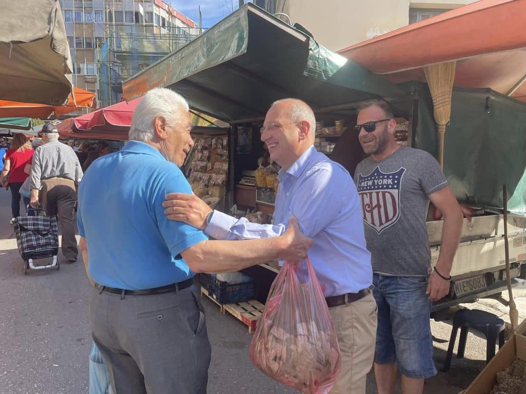 Γ. Οικονόμου σε Λαϊκή Λαμίας και Καινούργιο: Διεκδικούμε από τους συμπολίτες ακόμη πιο εμφατική στήριξη για ασφαλή αυτοδυναμία της ΝΔ και ισχυρή φωνή της Φθιώτιδας