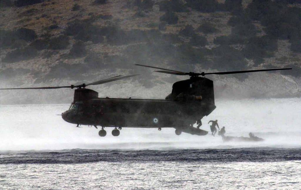 Γερμανία: Σχεδιάζει την αγορά 60 ελικοπτέρων Σινούκ από την Boeing έναντι 8 δισεκ. ευρώ Γερμανία: Σχεδιάζει την αγορά 60 ελικοπτέρων Σινούκ από την Boeing έναντι 8 δισεκ. ευρώ