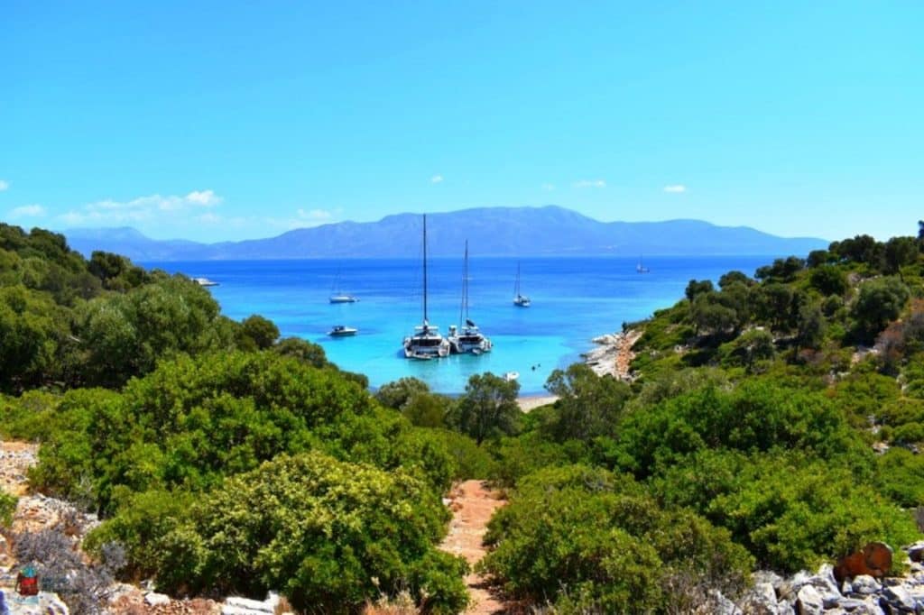 Καστός – To μικρότερο νησί του Ιονίου
