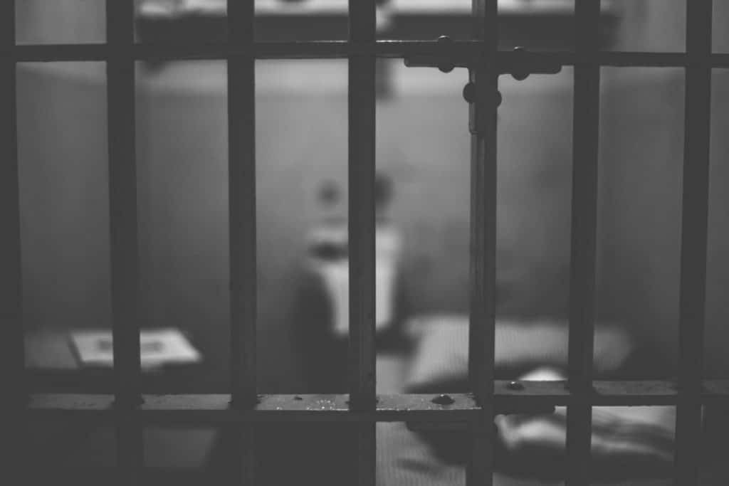Έσπασε τα ισόβια 47χρονος που έκαψε τους γονείς του στη Θεσσαλονίκη – «Ήμουν θολωμένος» είπε