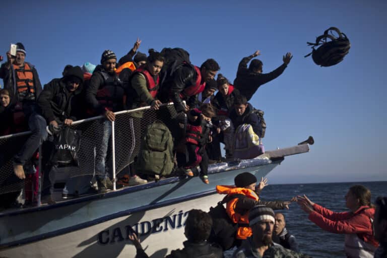 Μαρόκο: Το ναυτικό διέσωσε 865 μετανάστες σε οκτώ ημέρες