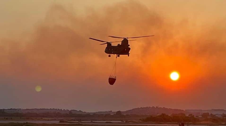 Η επιπλέον συνδρομή του ΓΕΕΘΑ στις πυρκαγιές ανά την Ελλάδα – Ποια μέσα επιχειρούν Η επιπλέον συνδρομή του ΓΕΕΘΑ στις πυρκαγιές ανά την Ελλάδα – Ποια μέσα επιχειρούν